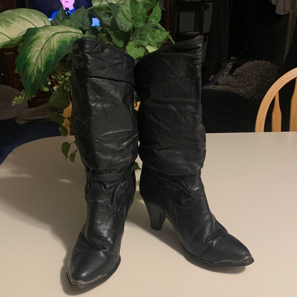 Zodiac Vintage Black Leather Women's Boots